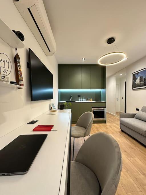 Elegant Studio - Tirana City Center מראה חיצוני תמונה