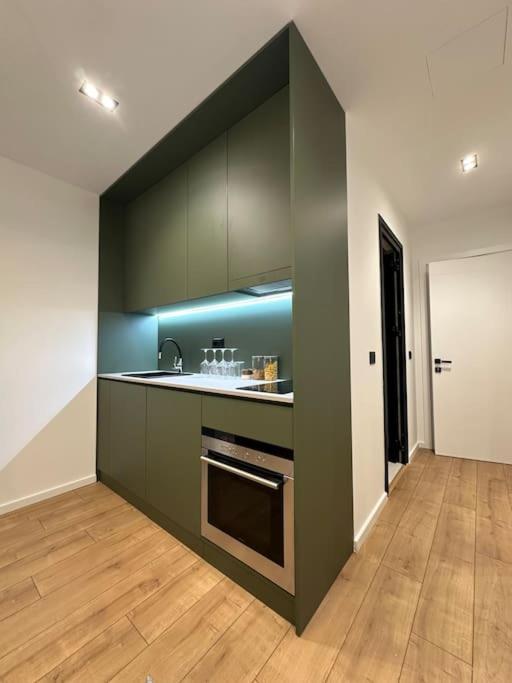 Elegant Studio - Tirana City Center מראה חיצוני תמונה